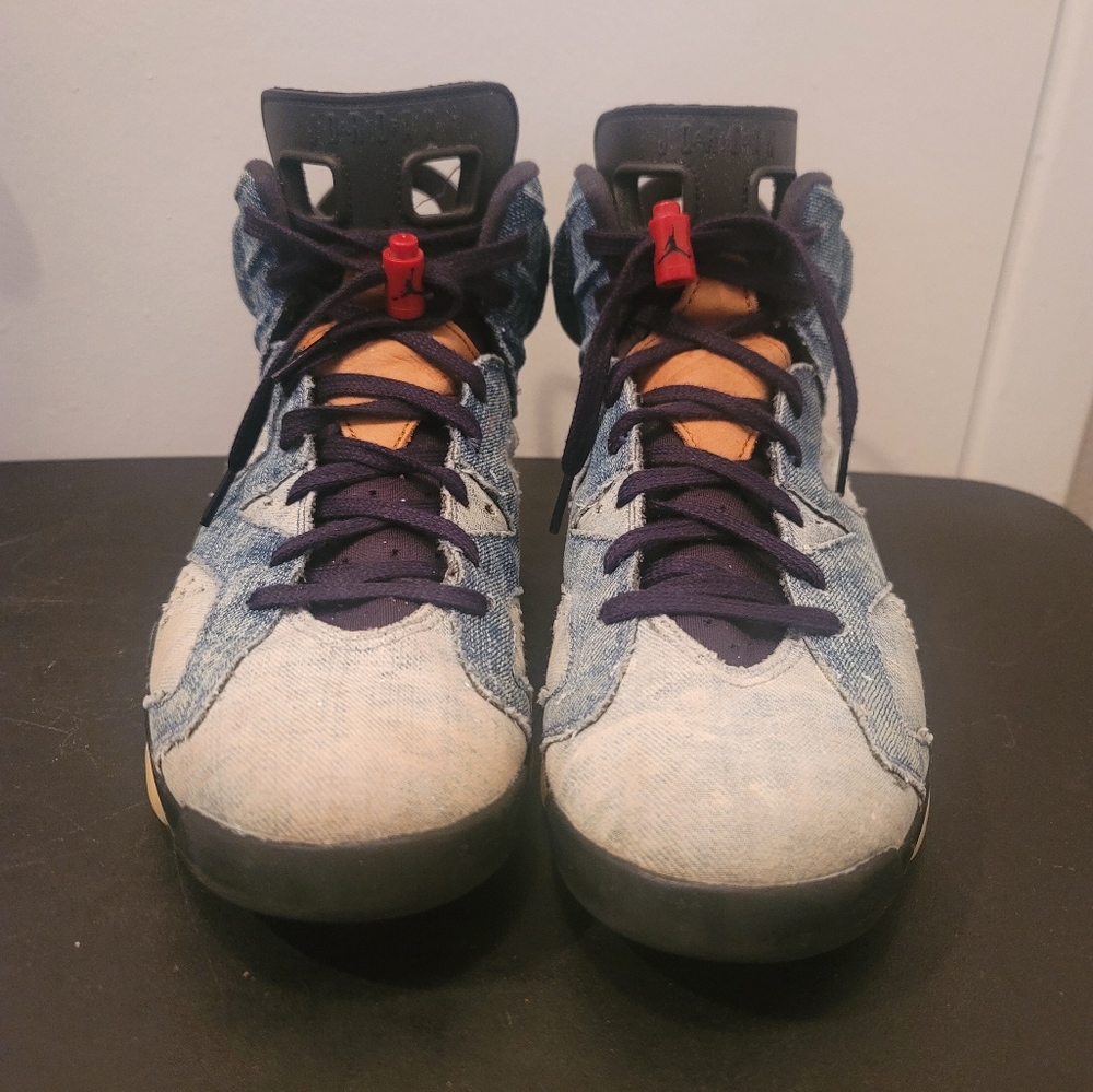 Nike AIR JORDAN 6